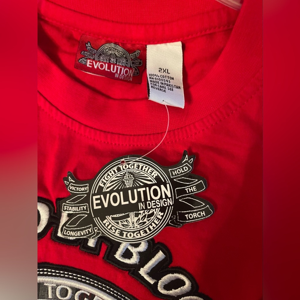 Ev olution New t shirt embroidered